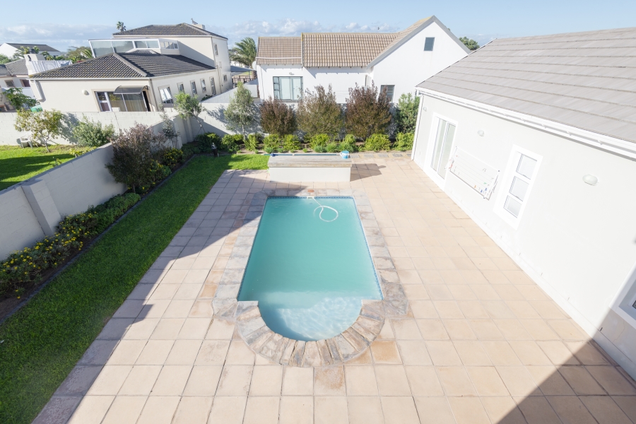 3 Bedroom Property for Sale in Country Club Western Cape